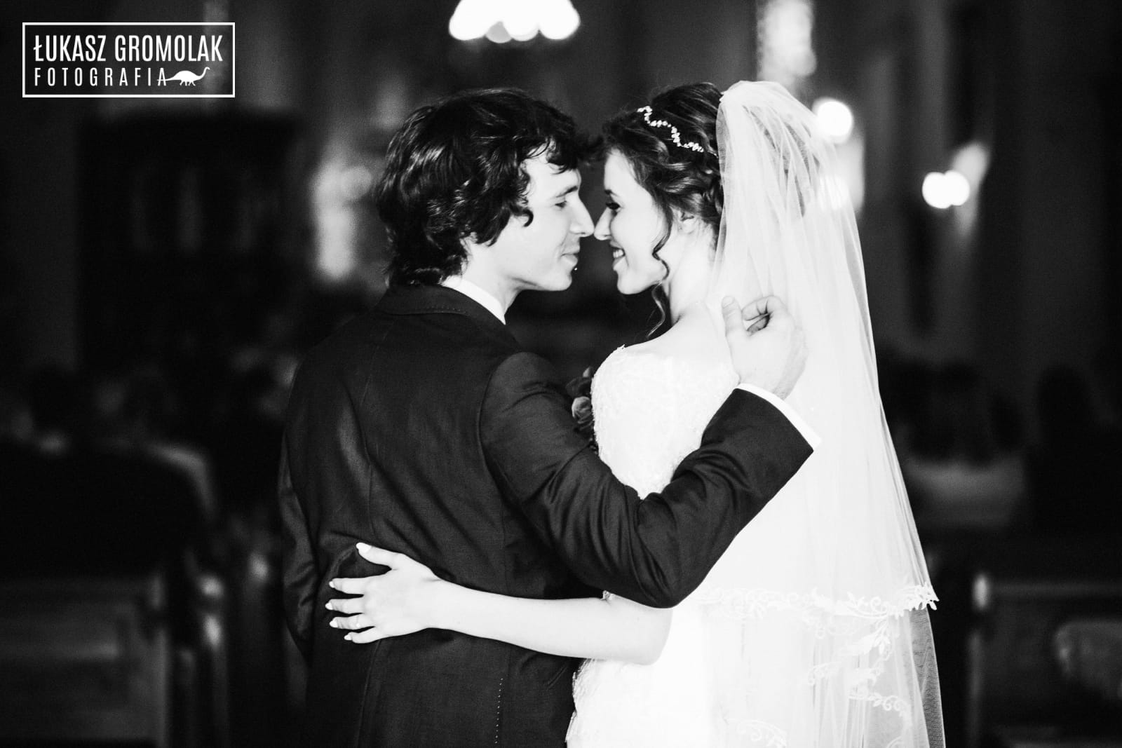 fotograf na ślub w kościele Łódź, Piotrków Trybunalski i Pabianice