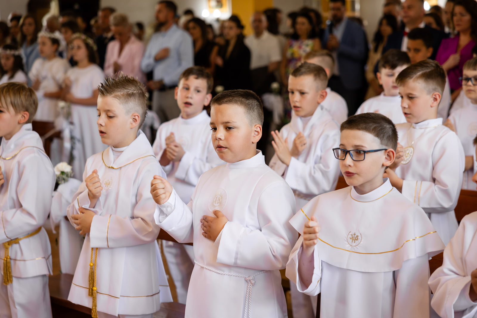 Fotografia komunijna Mysłowice - fotograf na komunię świętą Mysłowice 44 Fotografia komunijna Mysłowice - fotograf na komunię świętą Mysłowice